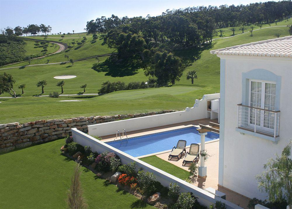 Quinta Da Encosta Velha - Santo Antonio, Villas, Golf & Spa Budens Konforlar fotoğraf